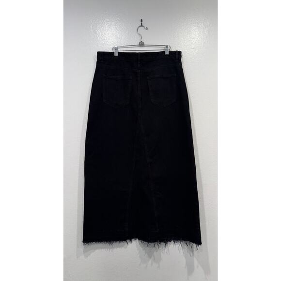 BDG Black Mandi Denim Maxi Skirt Women’s Size Large Urban Raw Hem Front Slit - Picture 2 of 9